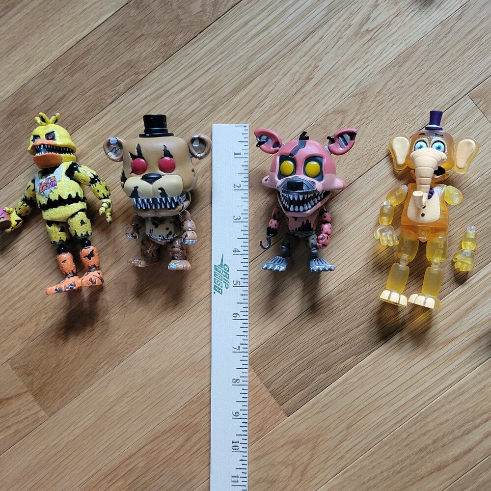 Lot #2 of 5 Characters from 5 Nights at Freddy's